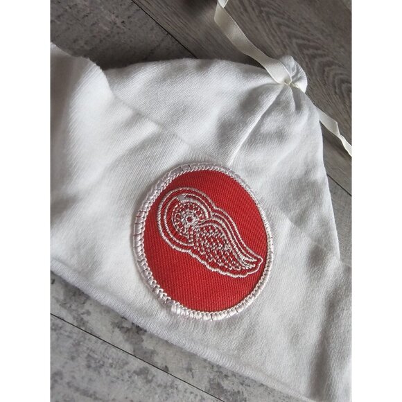 Vtg Infant Size NHL Detroit Red Wings Hat Lot Beanie Newborn 0-3 Months 1990s - Picture 5 of 11